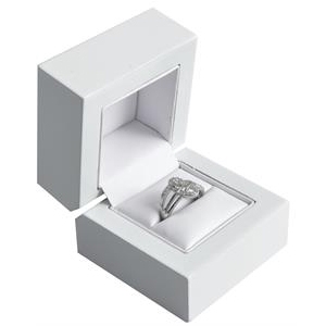 krabička na zásnubní prsten