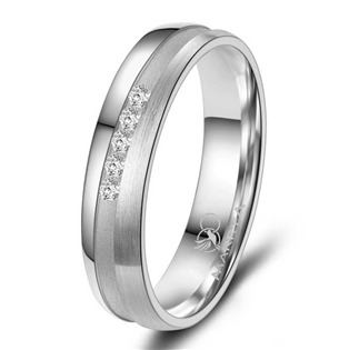 Stříbrný snubní prsten dámský Marrya S925/1000 