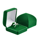 Zelená semišová dárková krabička na prsten